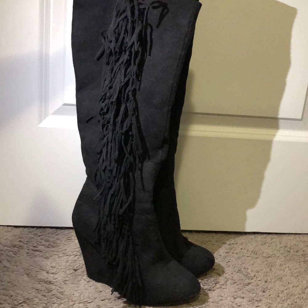 Fringe tall black boots